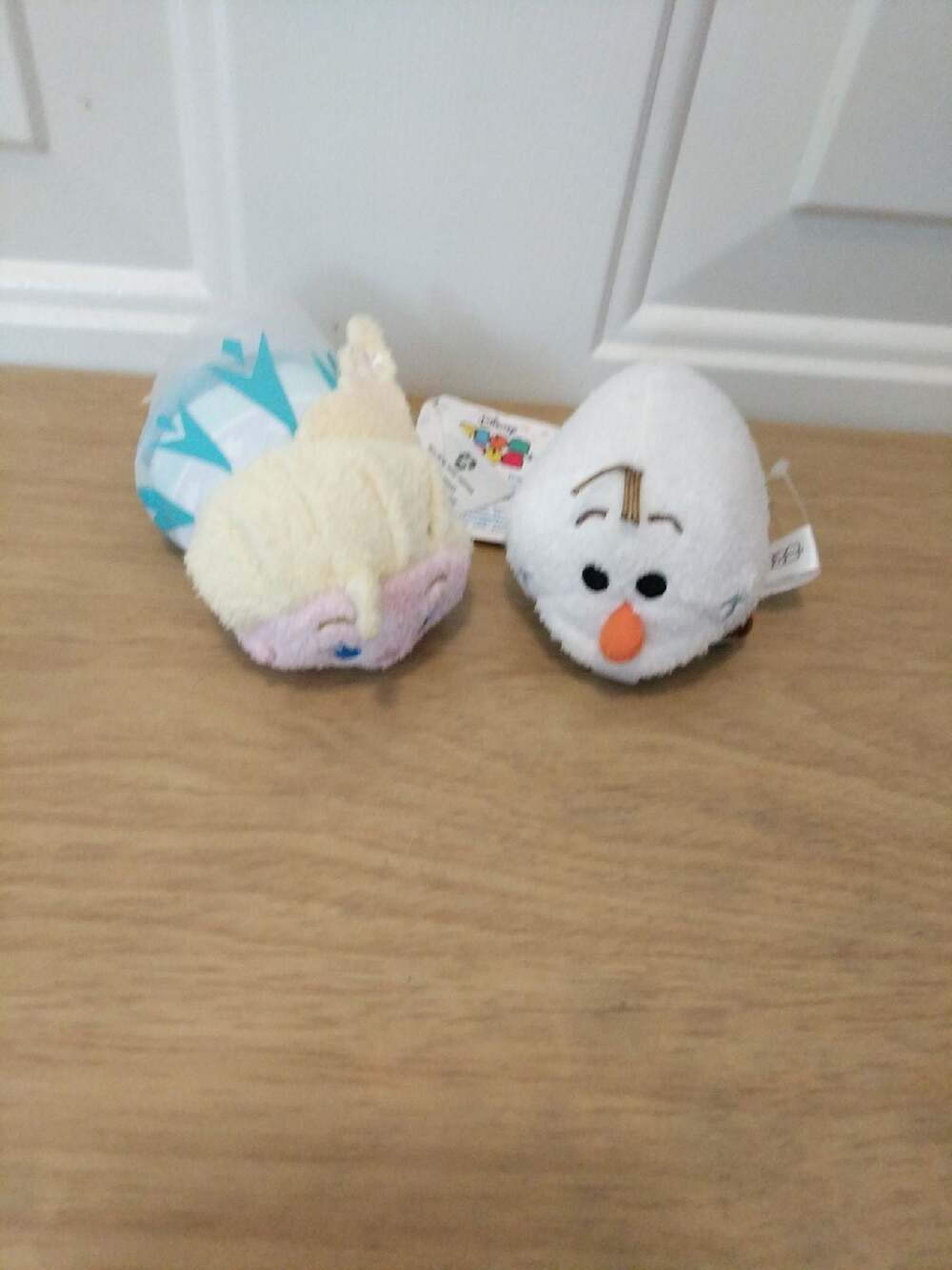 Disney Frozen Movie Elsa and Olaf Tsum Tsum character plush figures pair